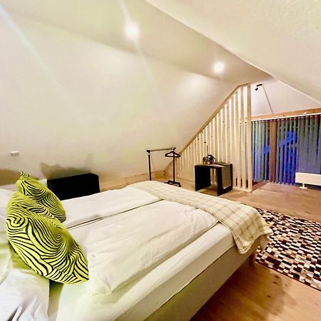 Villa Evy 穆特斯 外观 照片