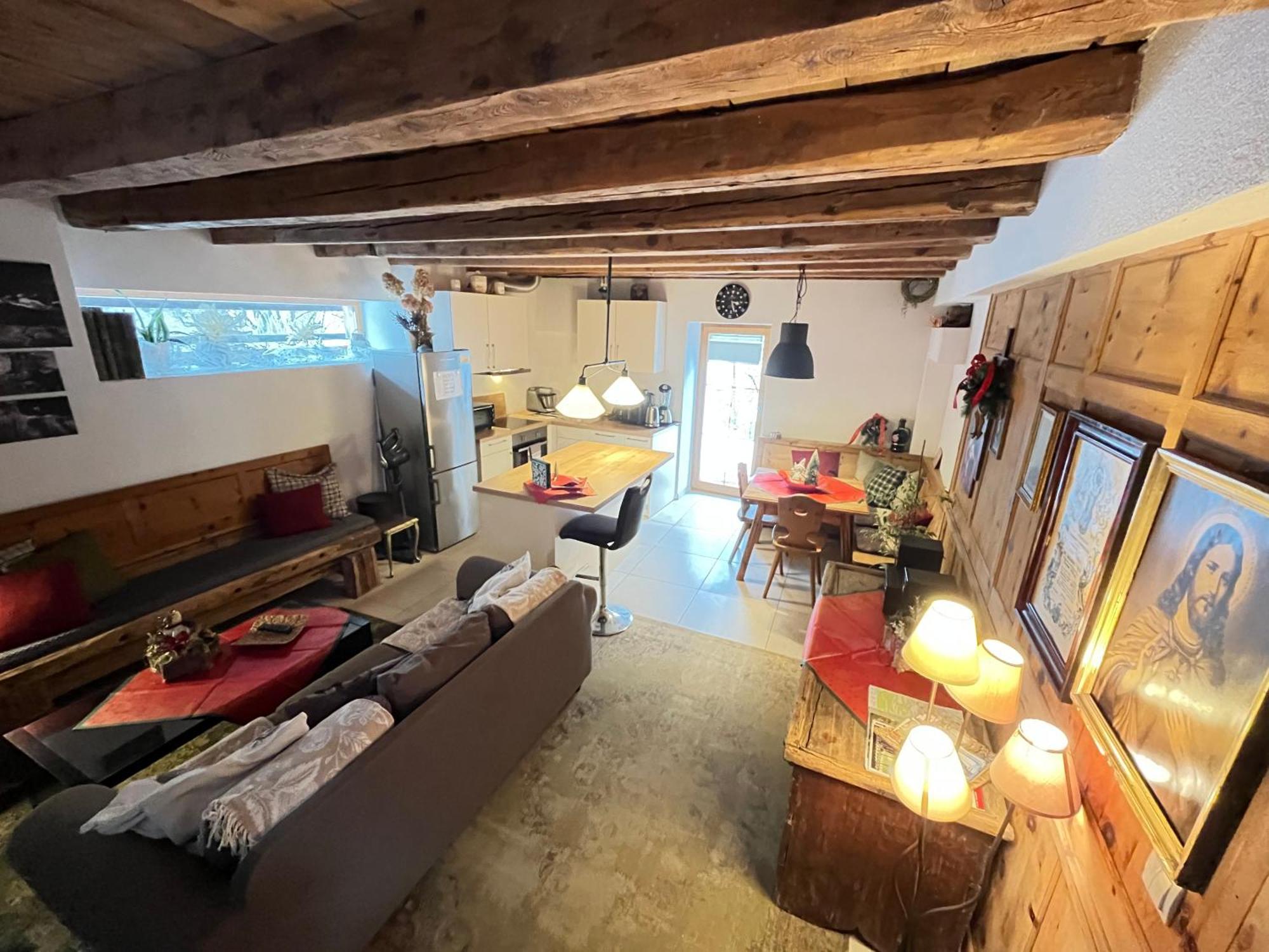 Villa Evy 穆特斯 外观 照片