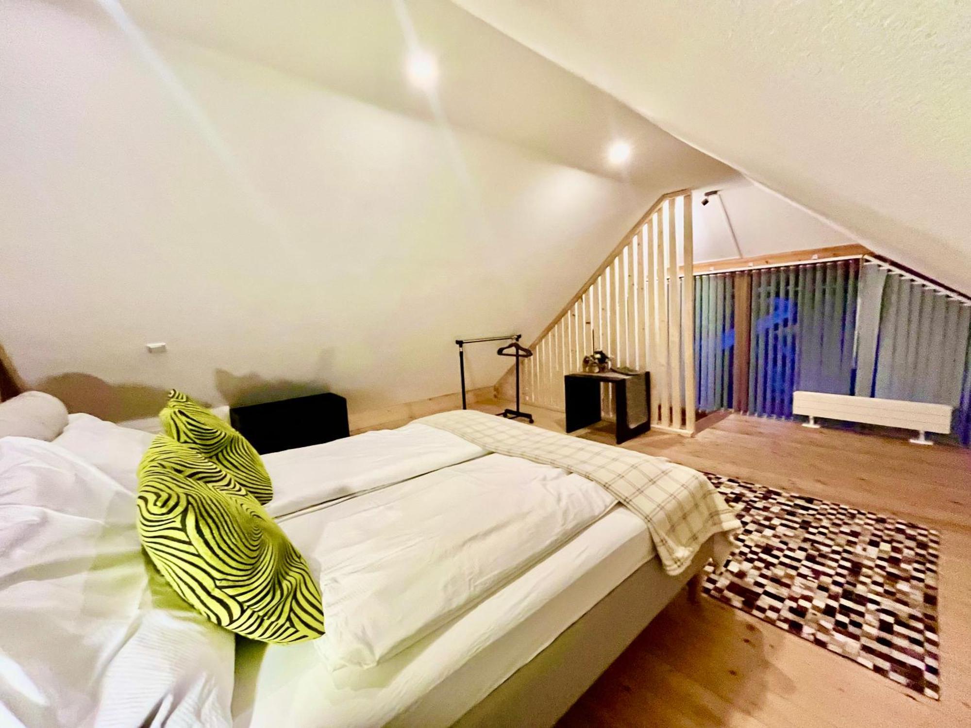 Villa Evy 穆特斯 外观 照片